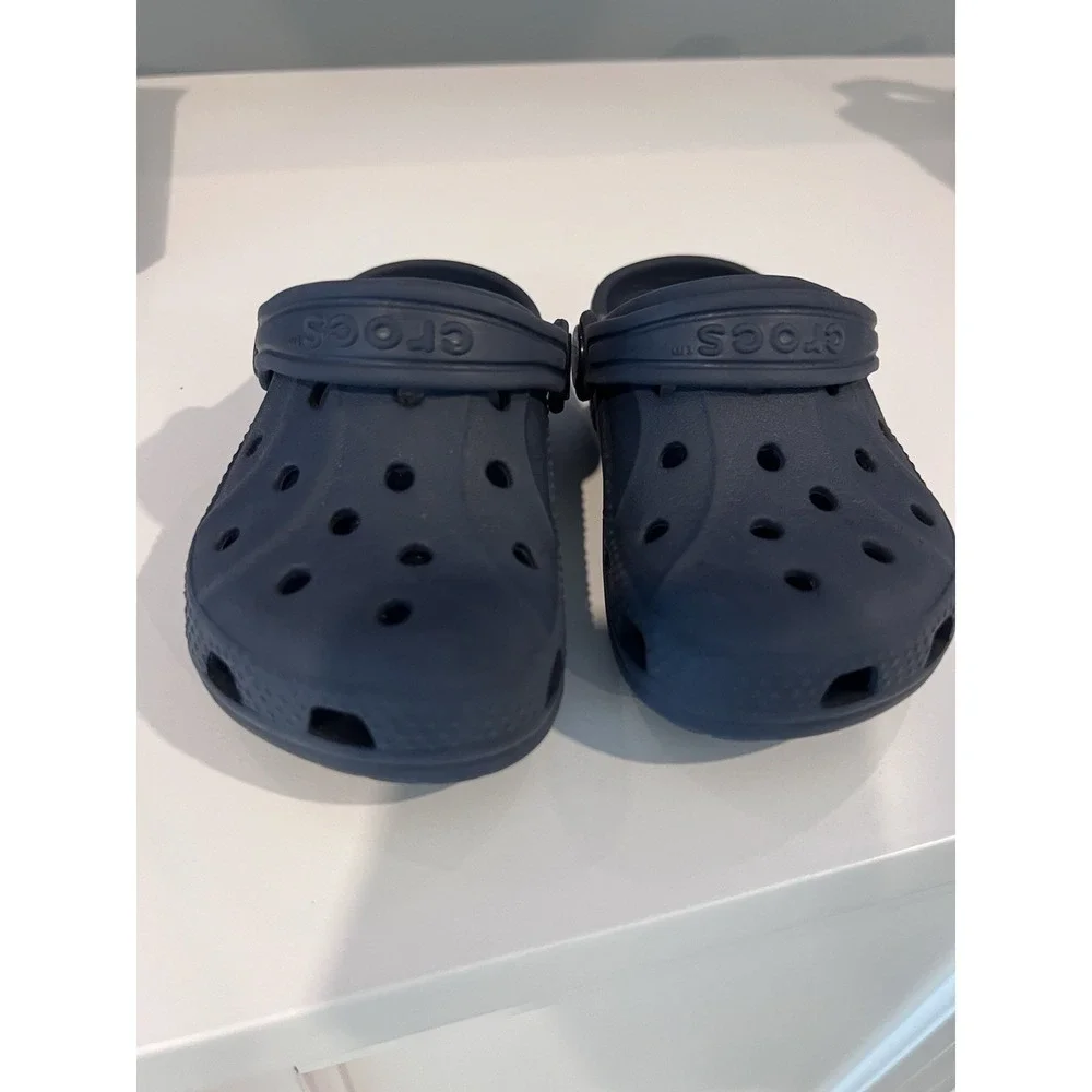 CROCS  Toddler Shoes Size 6C7-Navy- With 8 JIBITS-Beach-Cruise-Vacation-Summer
